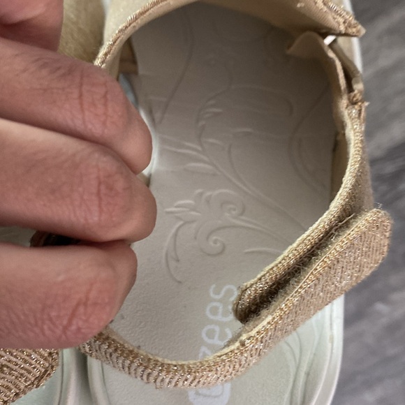 Bzees Delicious Gold-22 Glittery canvas open toe Velcro ankle strap Zees sandals - Picture 11 of 17